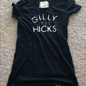 Gilly Hicks graphic tee